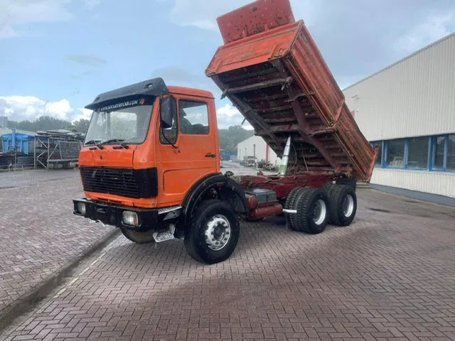 Mercedes-Benz SK 2635 V8 6X4 KIPPER FULL STEEL - Camião basculante: foto 2 Mercedes-Benz SK 2635 V8 6X4 KIPPER FULL STEEL - Camião basculante: foto 2