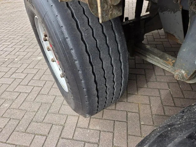 Camião de caixa aberta/ Plataforma Scania 113 380 8 Tires 6x2: foto 18