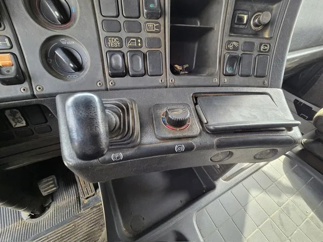 Camião de caixa aberta/ Plataforma Scania 113 380 8 Tires 6x2: foto 14