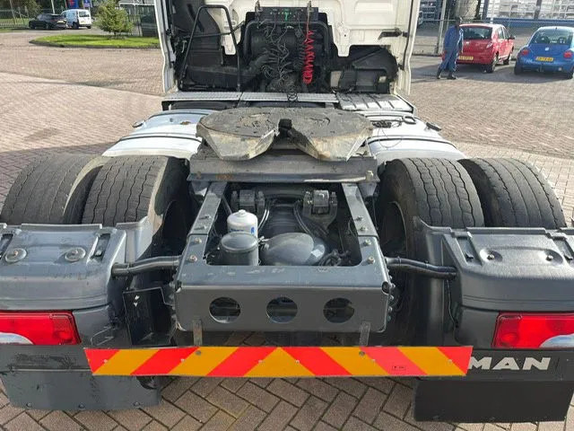 MAN TGX 18.480 Euro 6 Retarder 2 tanks - Tractor: foto 5 MAN TGX 18.480 Euro 6 Retarder 2 tanks - Tractor: foto 5