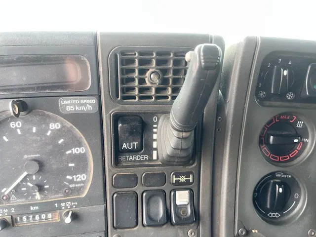 Tractor Scania R144-530 V8 Retarder 2x Diesel tank: foto 15