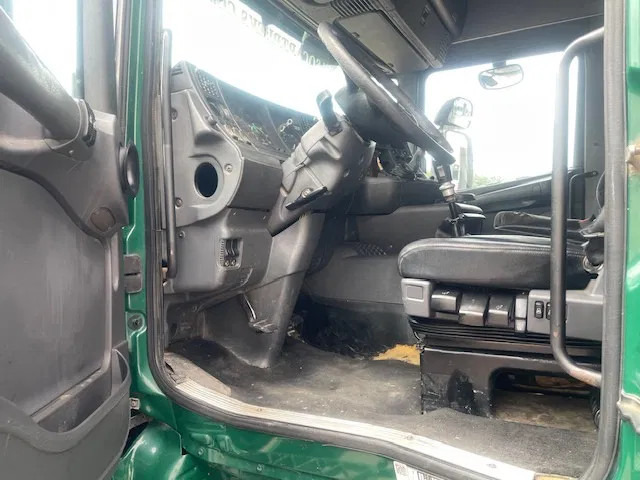 Tractor Scania R144-530 V8 Retarder 2x Diesel tank: foto 9