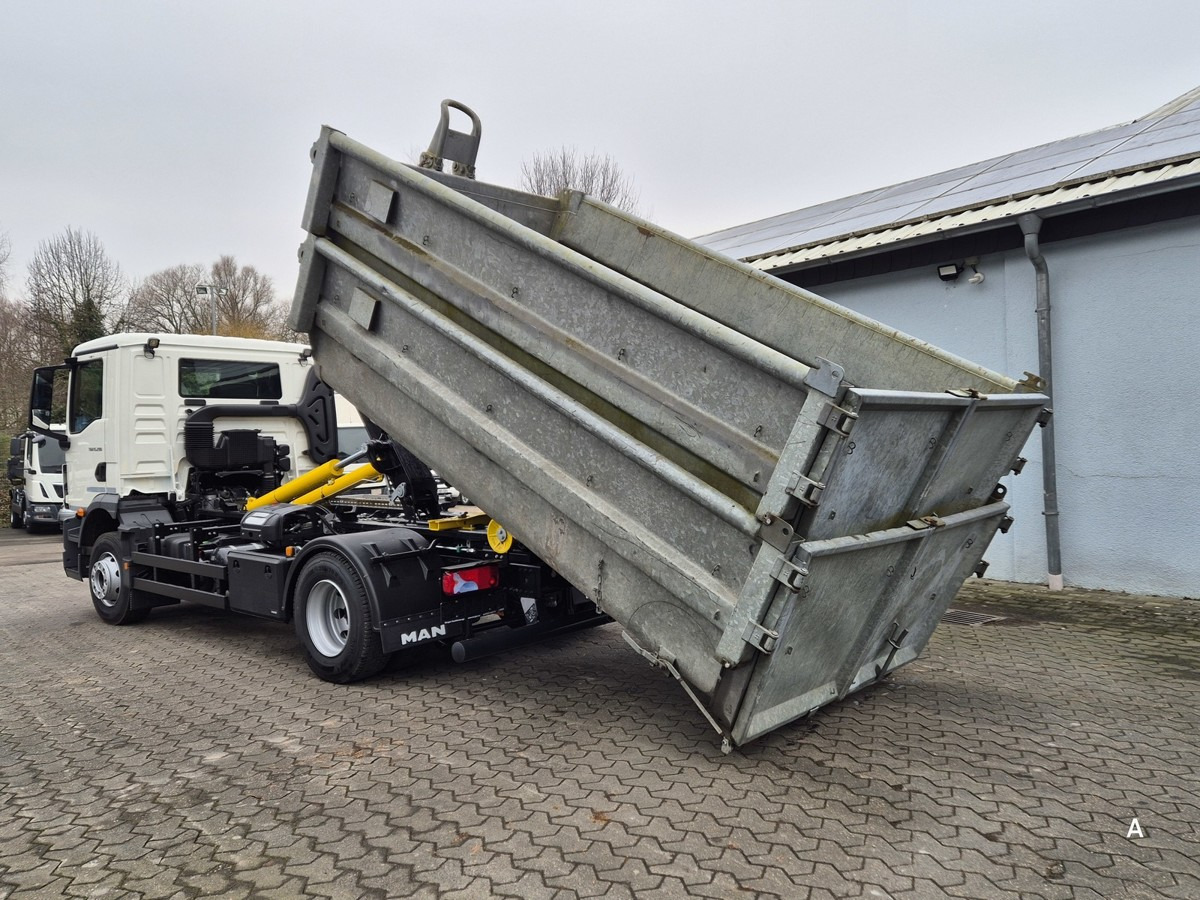 Abrollcontainer verzinkt, stapelbar, 1570mm 4.0m - Reboque transportador de contêineres/ Caixa móvel: foto 4 Abrollcontainer verzinkt, stapelbar, 1570mm 4.0m - Reboque transportador de contêineres/ Caixa móvel: foto 4