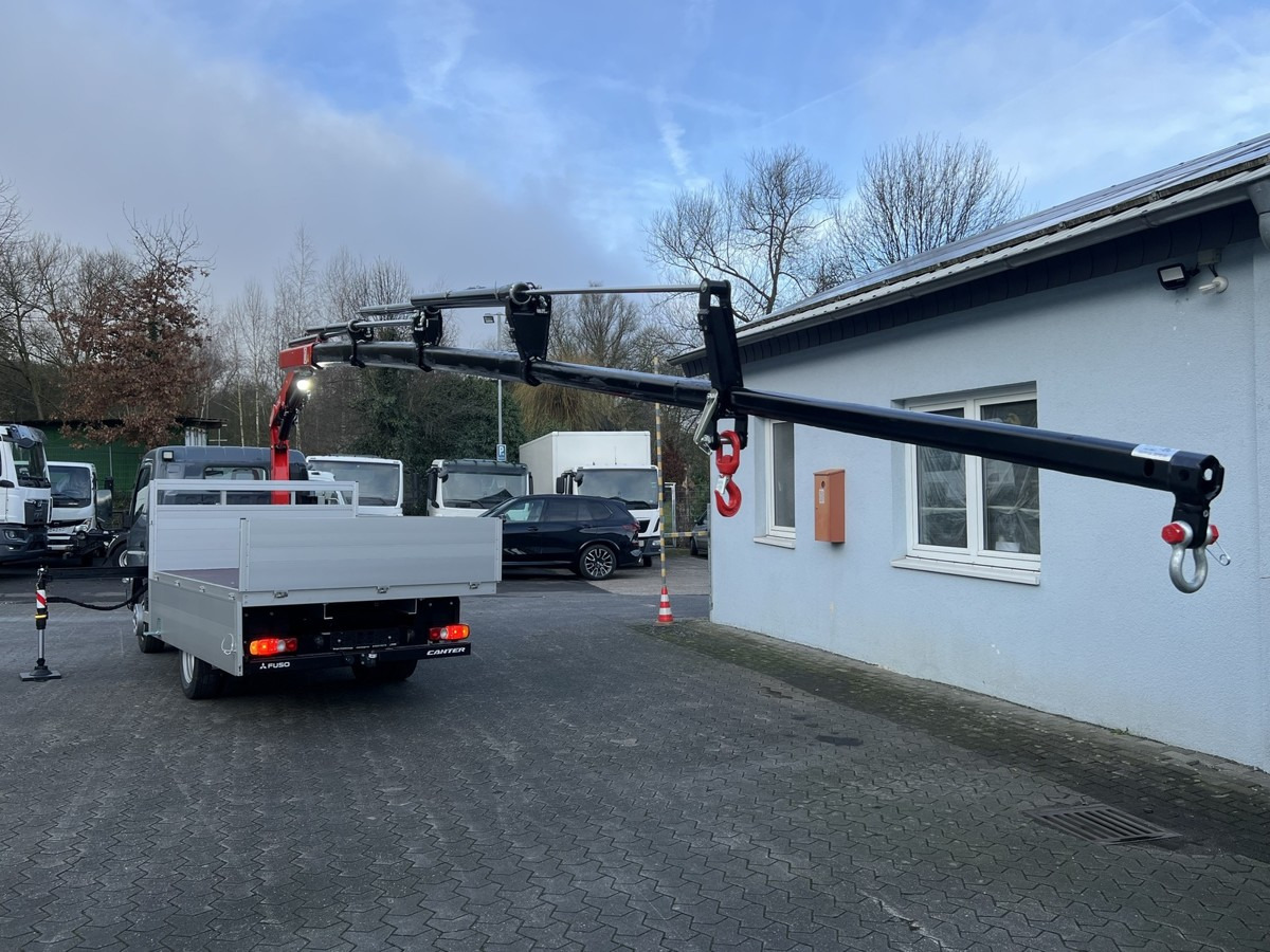 FUSO 6S15 Pritsche 3.0m Kran 4xhydr. Funk! - Camião grua, Camião de caixa aberta/ Plataforma: foto 4 FUSO 6S15 Pritsche 3.0m Kran 4xhydr. Funk! - Camião grua, Camião de caixa aberta/ Plataforma: foto 4
