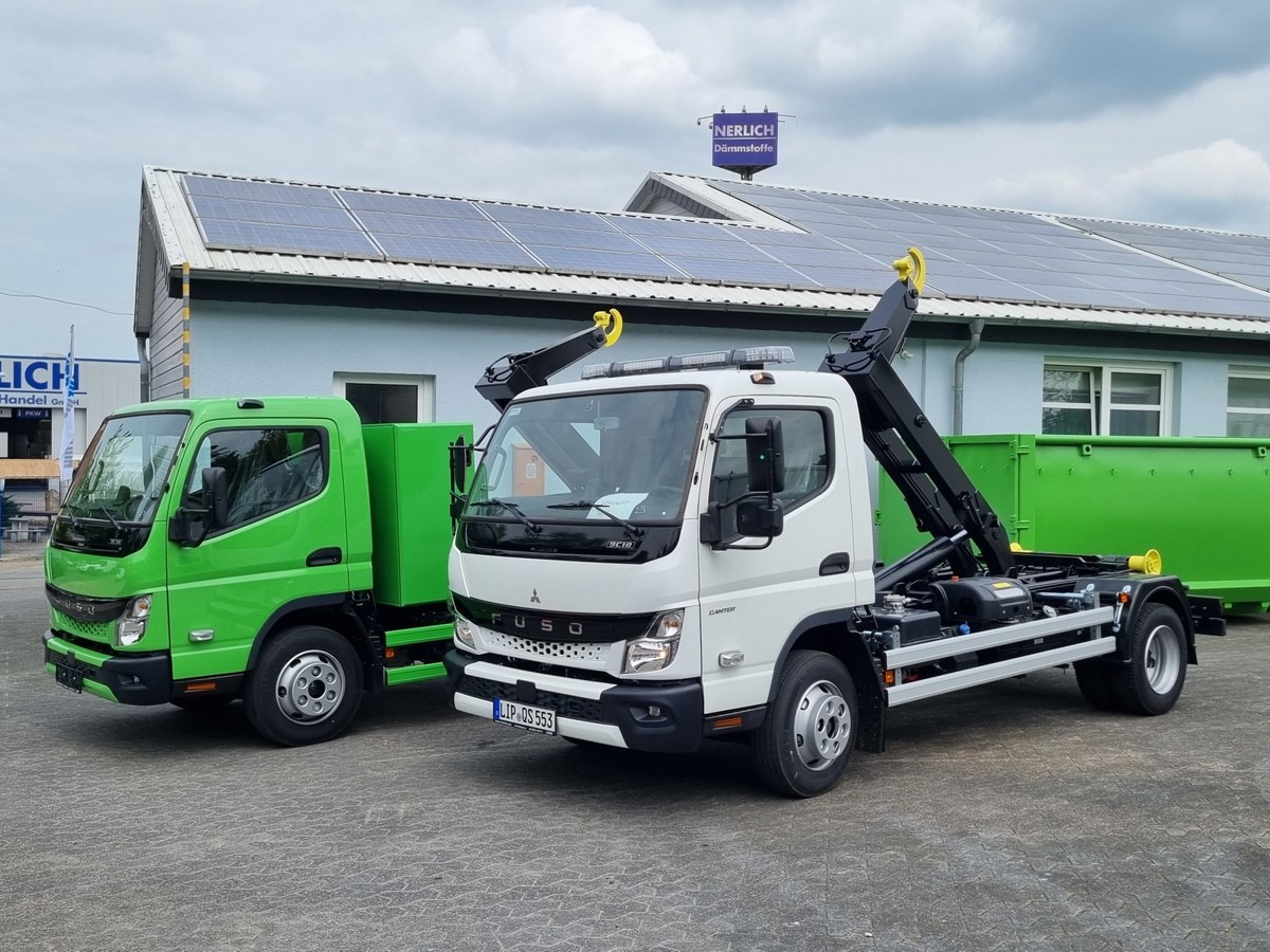 Locação financeira de FUSO Canter FUSO 9C18 Duonic City Abrollkipper FUSO Canter FUSO 9C18 Duonic City Abrollkipper: foto 20 Locação financeira de FUSO Canter FUSO 9C18 Duonic City Abrollkipper FUSO Canter FUSO 9C18 Duonic City Abrollkipper: foto 20