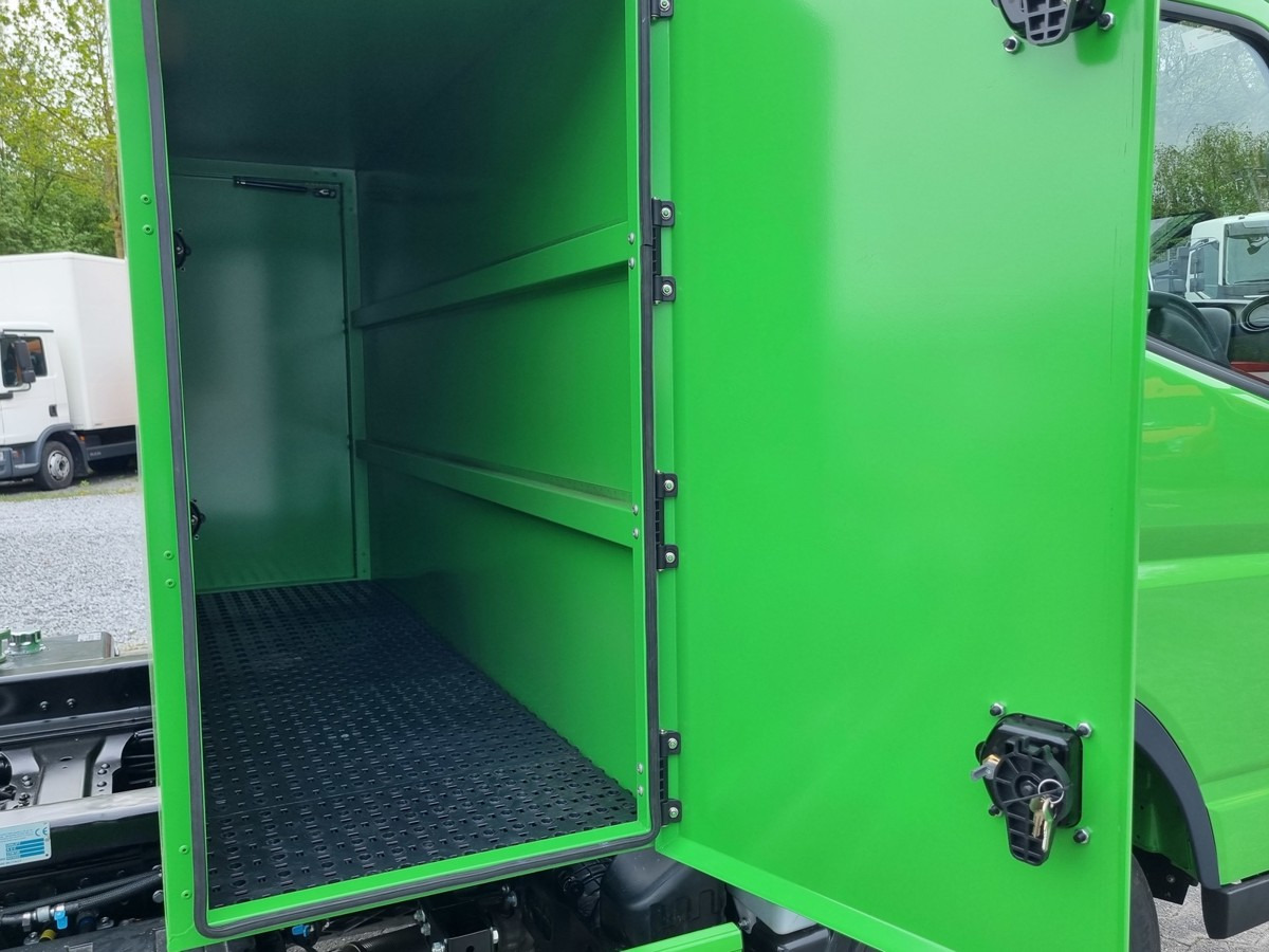 Locação financeira de FUSO Canter FUSO 9C18 Duonic City Abrollkipper FUSO Canter FUSO 9C18 Duonic City Abrollkipper: foto 19 Locação financeira de FUSO Canter FUSO 9C18 Duonic City Abrollkipper FUSO Canter FUSO 9C18 Duonic City Abrollkipper: foto 19