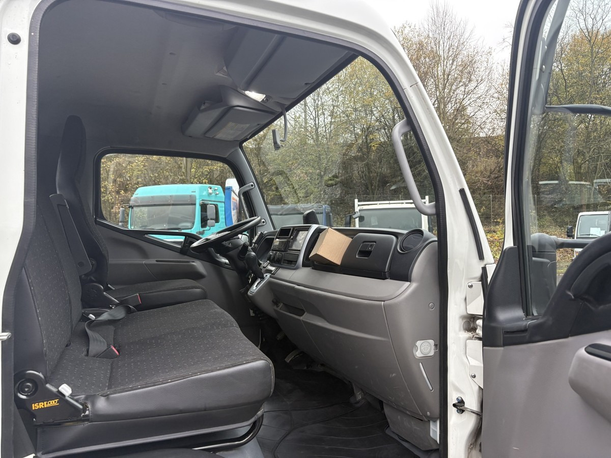 Carrinha de caixa aberta FUSO FUSO 9C18 Canter Pritsche 3.8m Kran 2x hydr.: foto 15 Carrinha de caixa aberta FUSO FUSO 9C18 Canter Pritsche 3.8m Kran 2x hydr.: foto 15