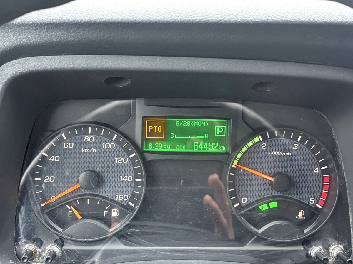 Carrinha de caixa aberta FUSO FUSO 9C18 Canter Pritsche 3.8m Kran 2x hydr.: foto 11 Carrinha de caixa aberta FUSO FUSO 9C18 Canter Pritsche 3.8m Kran 2x hydr.: foto 11