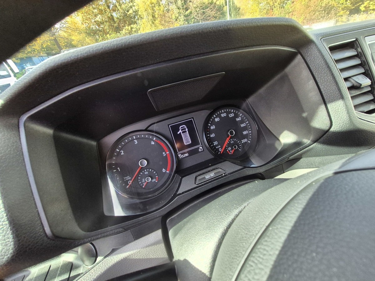 VW Crafter 35 Maxi L4H3 1Hand PDC - Furgão: foto 5 VW Crafter 35 Maxi L4H3 1Hand PDC - Furgão: foto 5