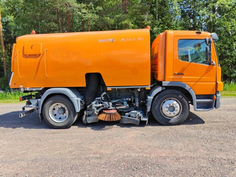 Bucher Cityfant 60 MB Atego - Varredora urbana: foto 5 Bucher Cityfant 60 MB Atego - Varredora urbana: foto 5