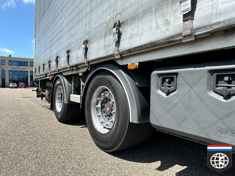 Camião de lona MAN TGX 26.480 RETARDER - NIGHT A/C - 130M3 COMBINATION: foto 8