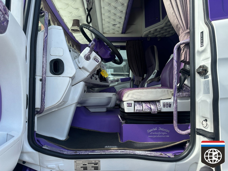 Scania R 500 B 6X2*4 PLANTS COMBI - FULL AIR - RETARDER - 2X TAILLIFT - SPECIAL INTERIOR - CONCOURSTAAT - Camião frigorífico: foto 5 Scania R 500 B 6X2*4 PLANTS COMBI - FULL AIR - RETARDER - 2X TAILLIFT - SPECIAL INTERIOR - CONCOURSTAAT - Camião frigorífico: foto 5