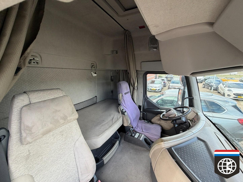 Tractor Renault PREMIUM 440 DXI: foto 17 Tractor Renault PREMIUM 440 DXI: foto 17