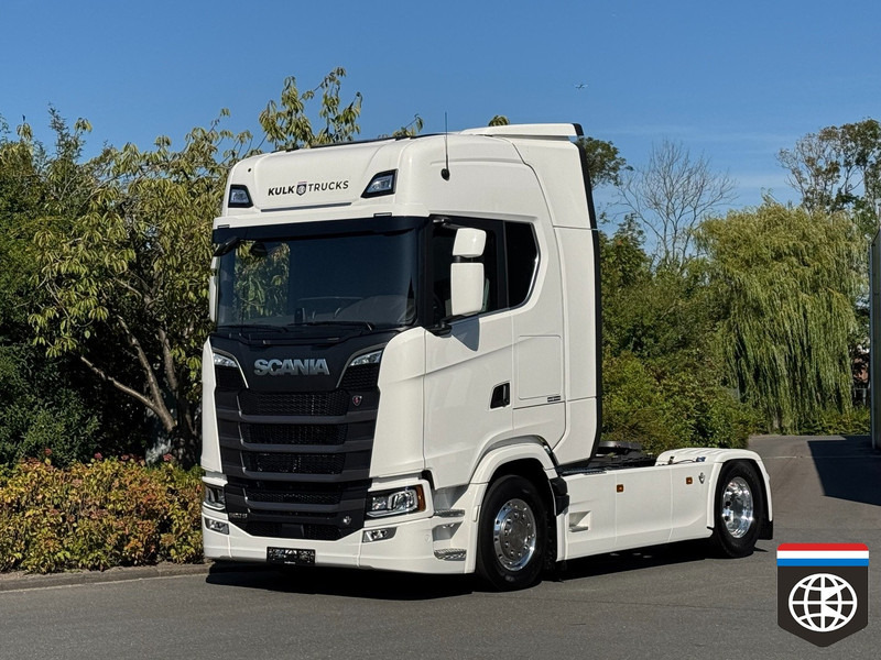 Scania 590 S King of the Road - FULL AIR - NEW - Tractor: foto 1 Scania 590 S King of the Road - FULL AIR - NEW - Tractor: foto 1