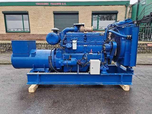 DAF 1160 Generator MX 250 MB4 - Gerador elétrico: foto 1 DAF 1160 Generator MX 250 MB4 - Gerador elétrico: foto 1