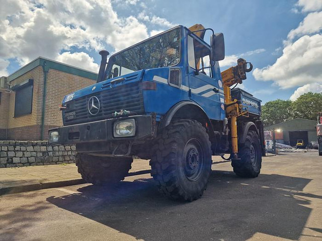 Mercedes-Benz U 1200 4X4 - Camião grua: foto 1 Mercedes-Benz U 1200 4X4 - Camião grua: foto 1