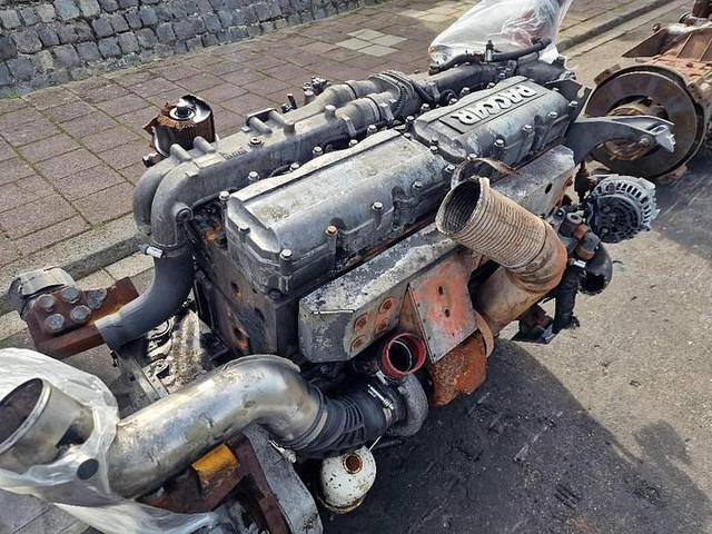 PACCAR PR228 - Peça de reposição: foto 5 PACCAR PR228 - Peça de reposição: foto 5