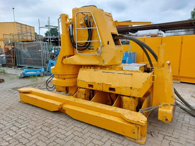 GIKEN SILENT PILER ZP100 + EU200 - Bate estaca: foto 1 GIKEN SILENT PILER ZP100 + EU200 - Bate estaca: foto 1