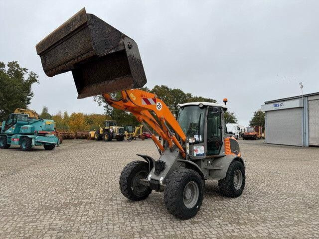 Atlas AR75e, Hydr. S.W.S., 4+1 Schaufel, Palettengabel - Pá carregadora de rodas: foto 1 Atlas AR75e, Hydr. S.W.S., 4+1 Schaufel, Palettengabel - Pá carregadora de rodas: foto 1