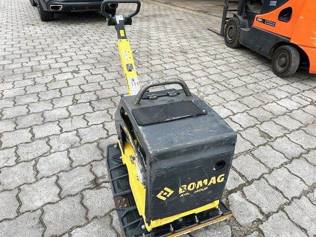 Bomag BPR 35/60 D, Rüttler, Stampfer, Hatz, Neuwertig - Placas vibratórias: foto 2 Bomag BPR 35/60 D, Rüttler, Stampfer, Hatz, Neuwertig - Placas vibratórias: foto 2
