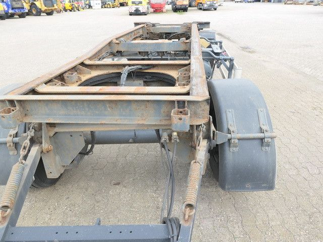 Hüffermann HSA 18.70, Container, Schlitten, SAF, Luftfed. Hüffermann HSA 18.70, Container, Schlitten, SAF, Luftfed. - Reboque ampliroll/ Multibenne: foto 5 Hüffermann HSA 18.70, Container, Schlitten, SAF, Luftfed. Hüffermann HSA 18.70, Container, Schlitten, SAF, Luftfed. - Reboque ampliroll/ Multibenne: foto 5