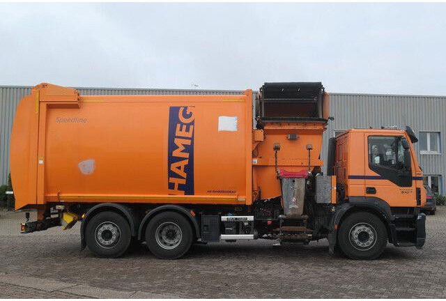 Iveco AD260SY/PS, Terberg, Seitenlader, 30m³, 140tkm - Caminhão de lixo: foto 2 Iveco AD260SY/PS, Terberg, Seitenlader, 30m³, 140tkm - Caminhão de lixo: foto 2