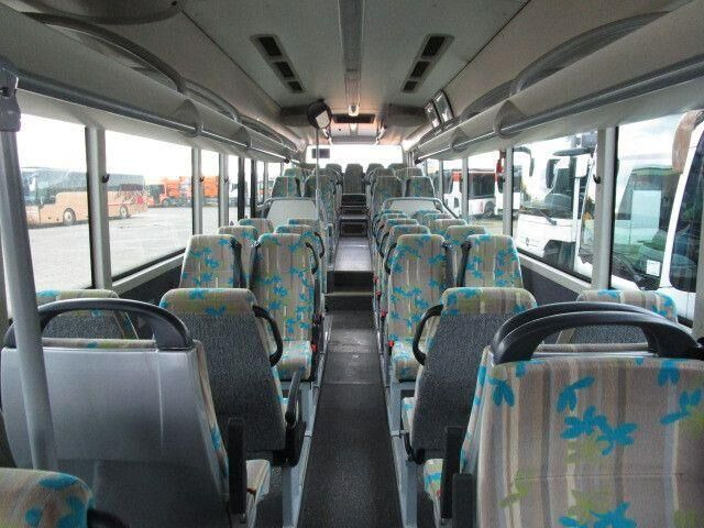 Iveco Crossway LE, EEV, 54 Sitze, Gurte - Ônibus suburbano: foto 3 Iveco Crossway LE, EEV, 54 Sitze, Gurte - Ônibus suburbano: foto 3