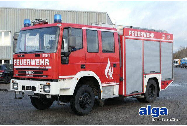 Iveco FF135E22W 4x4, Feuerwehr, Allrad, Pumpe, Tank - Carro de bombeiro: foto 1 Iveco FF135E22W 4x4, Feuerwehr, Allrad, Pumpe, Tank - Carro de bombeiro: foto 1