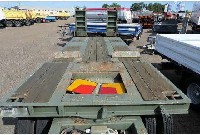 Kässbohrer BWB 2300216, Blatt, , Rampen, 3-Achser - Reboque baixa: foto 5 Kässbohrer BWB 2300216, Blatt, , Rampen, 3-Achser - Reboque baixa: foto 5