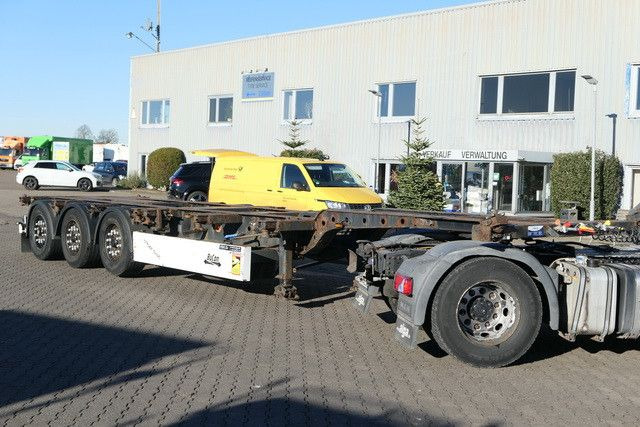 Krone SD, Container-Chassis, Heckausschub, Luft-Lift - Semi-reboque transportador de contêineres/ Caixa móvel: foto 3 Krone SD, Container-Chassis, Heckausschub, Luft-Lift - Semi-reboque transportador de contêineres/ Caixa móvel: foto 3