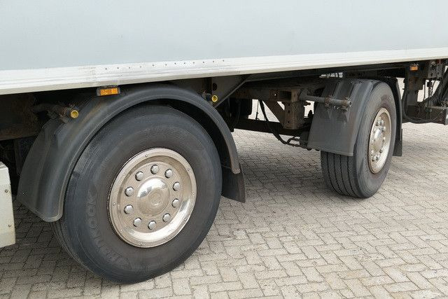 Semi-reboque frigorífico Krone SZR 18, 2-Achser, Gelenkt/Tridec, Carrier, LBW: foto 12