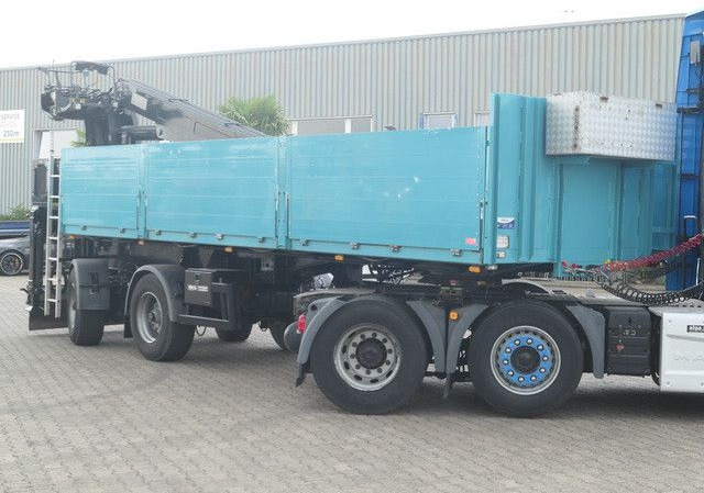 Langendorf SSH 20/21, Rollkran MKG, Gelenkt, 7.800mm lang - Semi-reboque plataforma/ Caixa aberta: foto 3 Langendorf SSH 20/21, Rollkran MKG, Gelenkt, 7.800mm lang - Semi-reboque plataforma/ Caixa aberta: foto 3