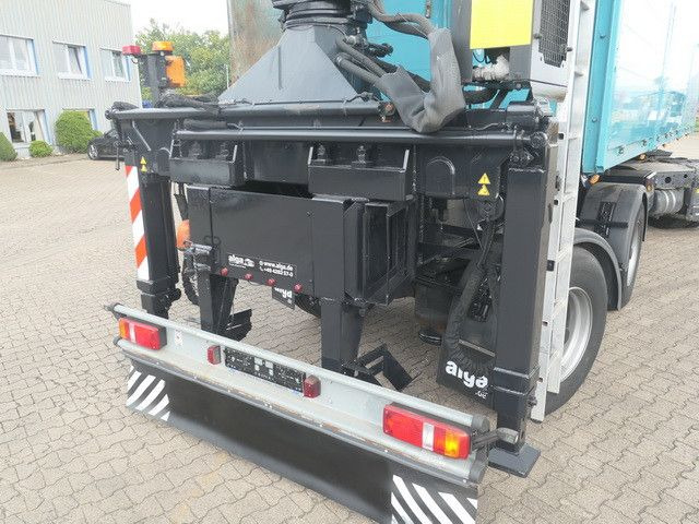 Langendorf SSH 20/21, Rollkran MKG, Gelenkt, 7.800mm lang - Semi-reboque plataforma/ Caixa aberta: foto 5 Langendorf SSH 20/21, Rollkran MKG, Gelenkt, 7.800mm lang - Semi-reboque plataforma/ Caixa aberta: foto 5