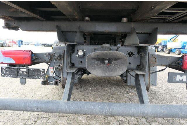 MAN 18.350 TGA 4x2, 119tkm, BDF, Klima, AHK - Camião chassi: foto 4 MAN 18.350 TGA 4x2, 119tkm, BDF, Klima, AHK - Camião chassi: foto 4