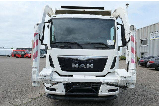 MAN 26.320 TGS BL 6x2, Überkopflader/Frontlader, AC - Caminhão de lixo: foto 2 MAN 26.320 TGS BL 6x2, Überkopflader/Frontlader, AC - Caminhão de lixo: foto 2