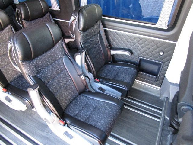 MAN TGE 3.180, Euro 6, VIP, 9 Sitze, Auto. - Minibus, Furgão de passageiros: foto 5 MAN TGE 3.180, Euro 6, VIP, 9 Sitze, Auto. - Minibus, Furgão de passageiros: foto 5