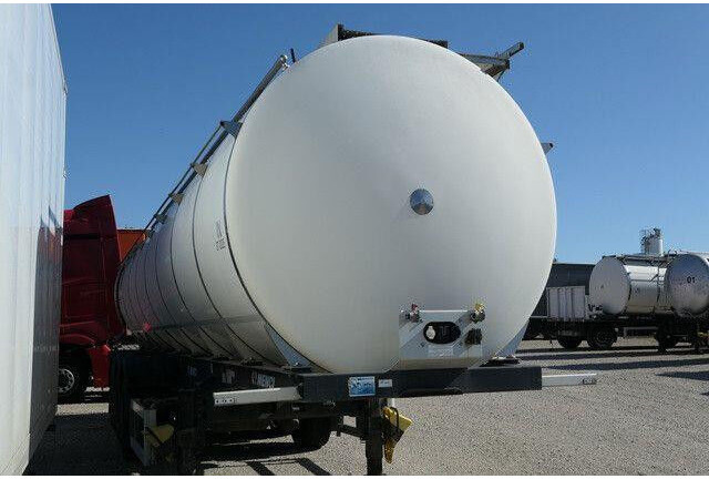 Menci SA 105, Isoliert, Tank aus 2016, 32m³, 4 Kammern - Semi-reboque cisterna: foto 2 Menci SA 105, Isoliert, Tank aus 2016, 32m³, 4 Kammern - Semi-reboque cisterna: foto 2
