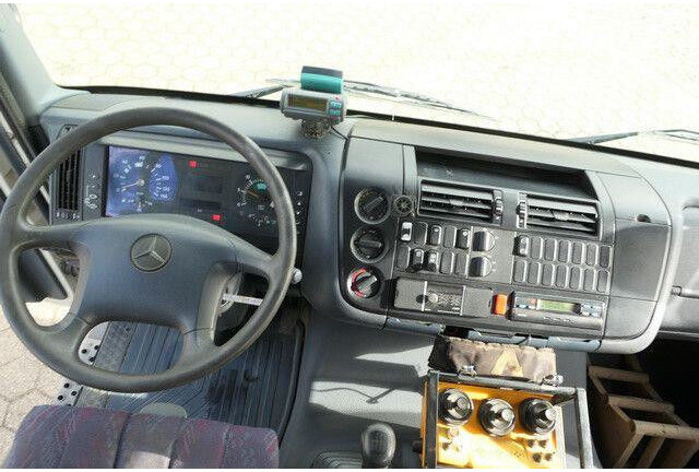Camião basculante Mercedes-Benz 1828 Atego 4x4, Atlas AK 105.1, Funk, Hydr., AHK: foto 13 Camião basculante Mercedes-Benz 1828 Atego 4x4, Atlas AK 105.1, Funk, Hydr., AHK: foto 13
