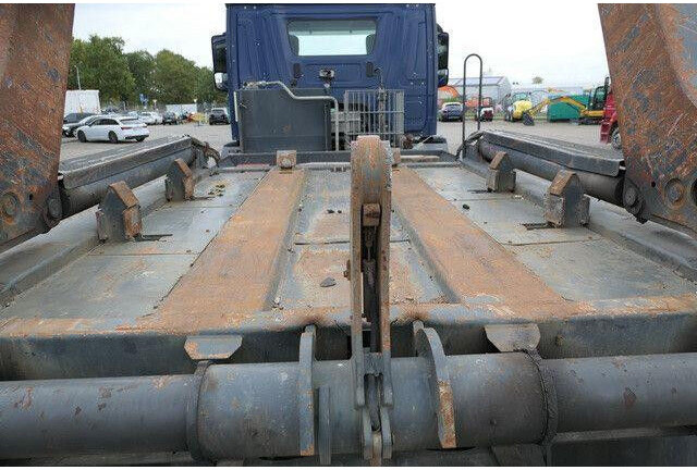 Mercedes-Benz 1832 K Arocs 4x2, Hiab SLT 140, teleskop., Klima - Camião com sistema de cabo: foto 2 Mercedes-Benz 1832 K Arocs 4x2, Hiab SLT 140, teleskop., Klima - Camião com sistema de cabo: foto 2