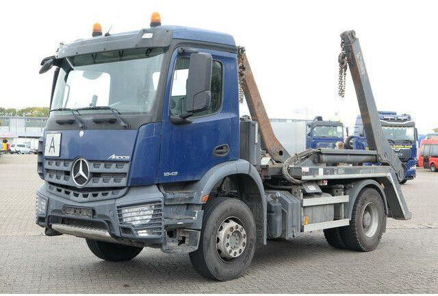Mercedes-Benz 1832 K Arocs 4x2, Hiab SLT 140, teleskop., Klima - Camião com sistema de cabo: foto 5 Mercedes-Benz 1832 K Arocs 4x2, Hiab SLT 140, teleskop., Klima - Camião com sistema de cabo: foto 5