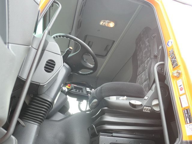 Locação financeira de Mercedes-Benz 2032 A Actros 4x4, Bucher STKF 9500, Airport, AC  Mercedes-Benz 2032 A Actros 4x4, Bucher STKF 9500, Airport, AC: foto 11