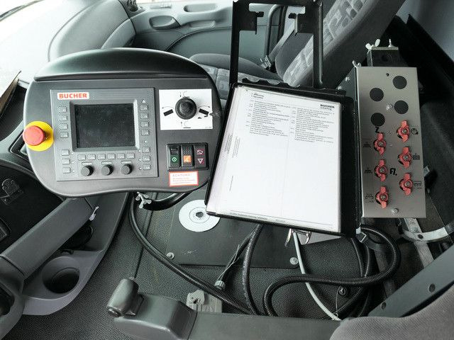 Locação financeira de Mercedes-Benz 2032 A Actros 4x4, Bucher STKF 9500, Airport, AC  Mercedes-Benz 2032 A Actros 4x4, Bucher STKF 9500, Airport, AC: foto 16