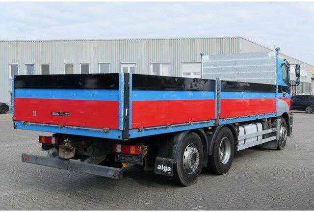 Mercedes-Benz 2536 L Axor 6x2, Gerüstbau, Liftachse, AHK,Klima - Camião de caixa aberta/ Plataforma: foto 3 Mercedes-Benz 2536 L Axor 6x2, Gerüstbau, Liftachse, AHK,Klima - Camião de caixa aberta/ Plataforma: foto 3