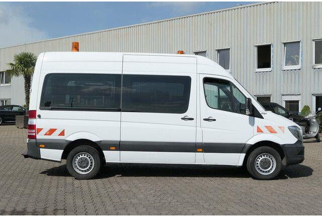 Mercedes-Benz 316 Sprinter/9 Sitze/AHK/Klima - Furgão: foto 2 Mercedes-Benz 316 Sprinter/9 Sitze/AHK/Klima - Furgão: foto 2