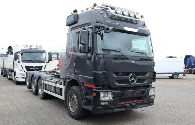 Mercedes-Benz 3560 L Actros 8x4/2, Hiab XR24SL56, Voll-Luft - Camião polibenne: foto 5 Mercedes-Benz 3560 L Actros 8x4/2, Hiab XR24SL56, Voll-Luft - Camião polibenne: foto 5