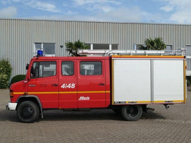 Mercedes-Benz 814 D/Feuerwehr/Metz/Wassertank/Pumpe - Carro de bombeiro: foto 5 Mercedes-Benz 814 D/Feuerwehr/Metz/Wassertank/Pumpe - Carro de bombeiro: foto 5