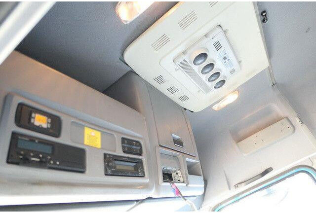 Camião de lona Mercedes-Benz 823 Atego 4x2, Edscha, Schiebeplane, Standklima: foto 15