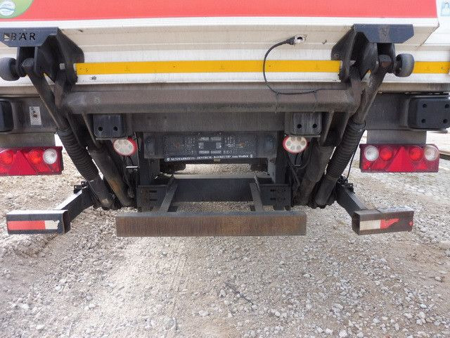 ROHR RSK/30 IV, Carrier Vector 1800, Gelenkt, LBW - Semi-reboque frigorífico: foto 4 ROHR RSK/30 IV, Carrier Vector 1800, Gelenkt, LBW - Semi-reboque frigorífico: foto 4