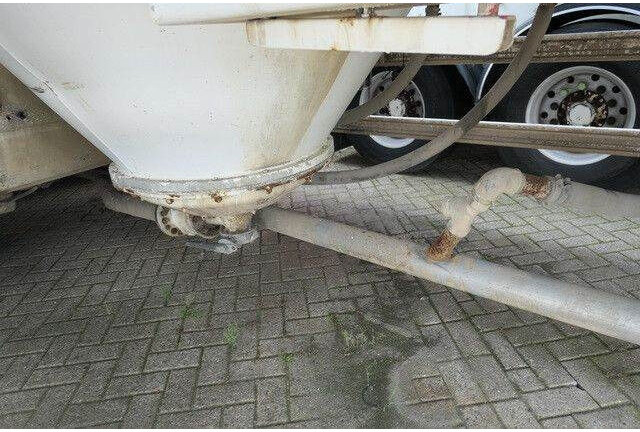 SPITZER SF 2743 PI, Zement, Alu-Felgen, 43m³, 1 Kammer - Semi-reboque cisterna: foto 4 SPITZER SF 2743 PI, Zement, Alu-Felgen, 43m³, 1 Kammer - Semi-reboque cisterna: foto 4