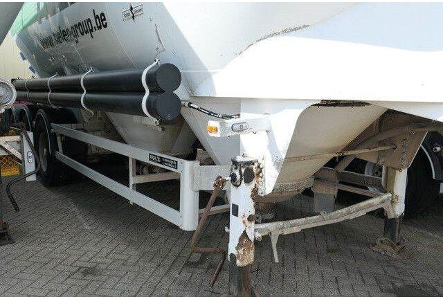 SPITZER SF 2743 PI, Zement, Alu-Felgen, 43m³, 1 Kammer - Semi-reboque cisterna: foto 3 SPITZER SF 2743 PI, Zement, Alu-Felgen, 43m³, 1 Kammer - Semi-reboque cisterna: foto 3